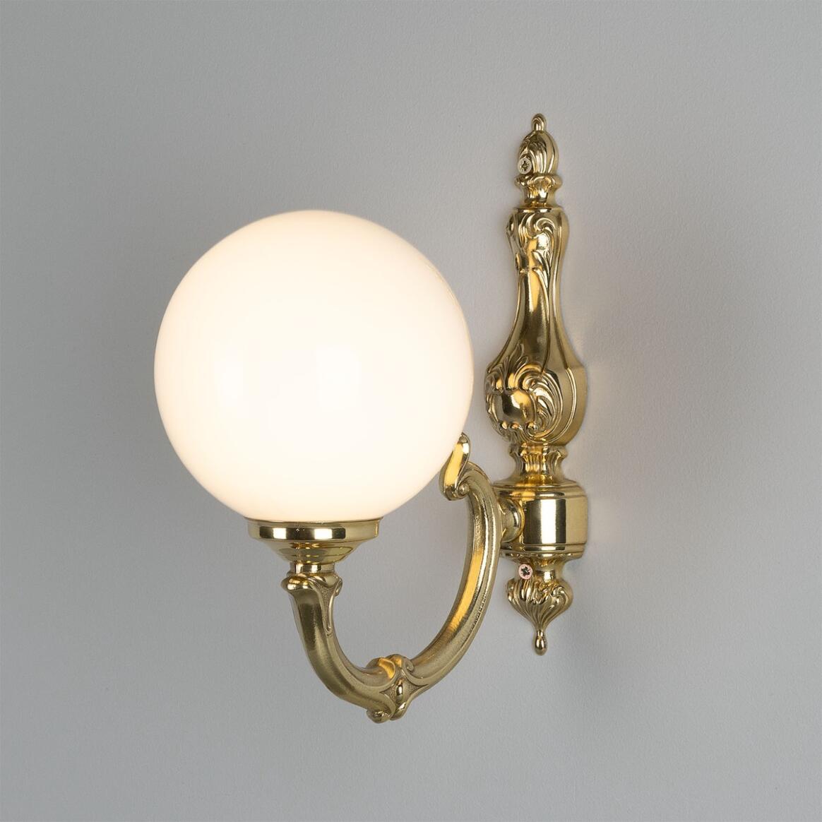 Ben traditional wall light main product image